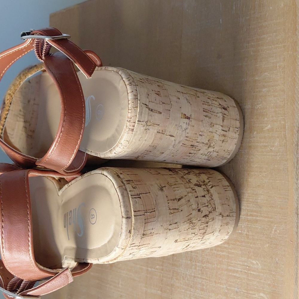 Sheln Brown Crocheted Boho Style Platform Sandals - Picture 7 of 8
